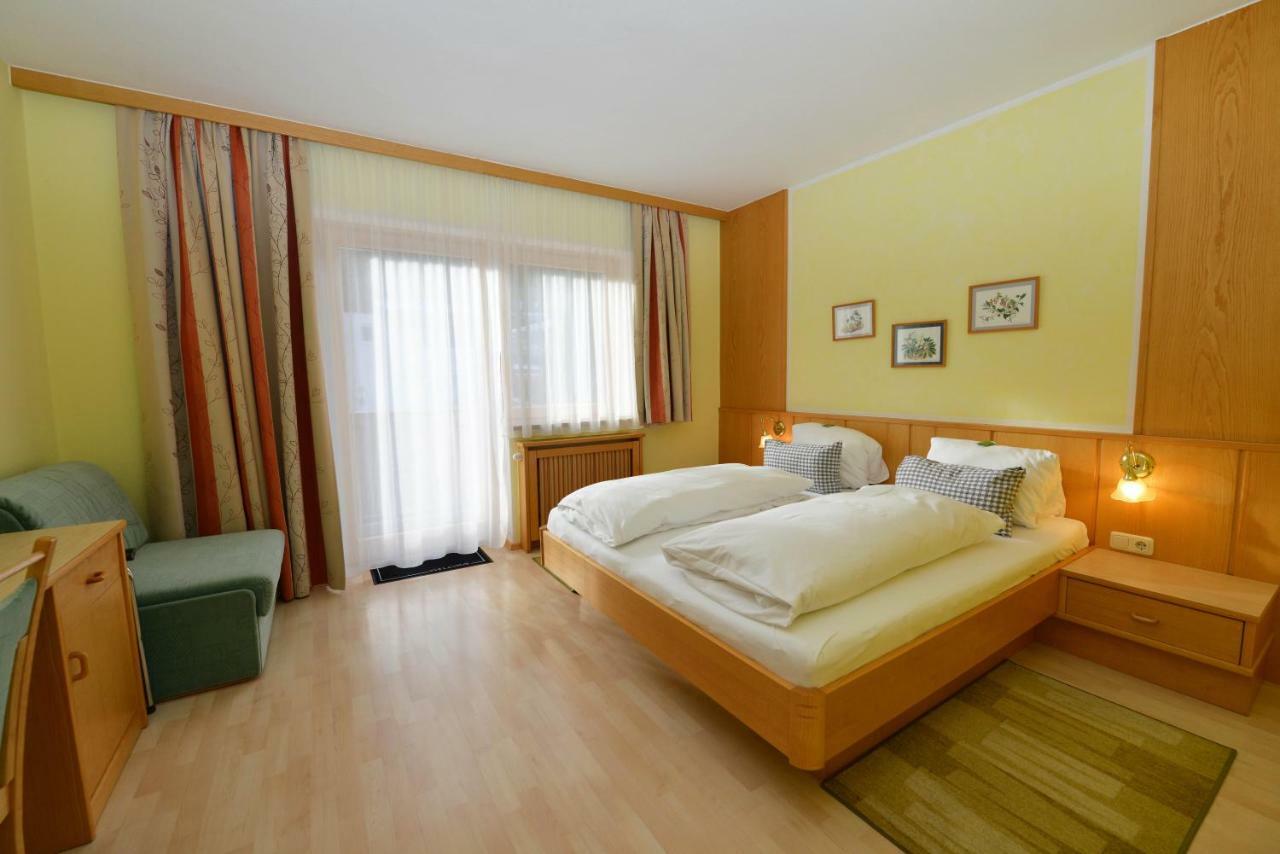 Haus Miriam Hotel St. Lorenzen ob Murau Exterior foto